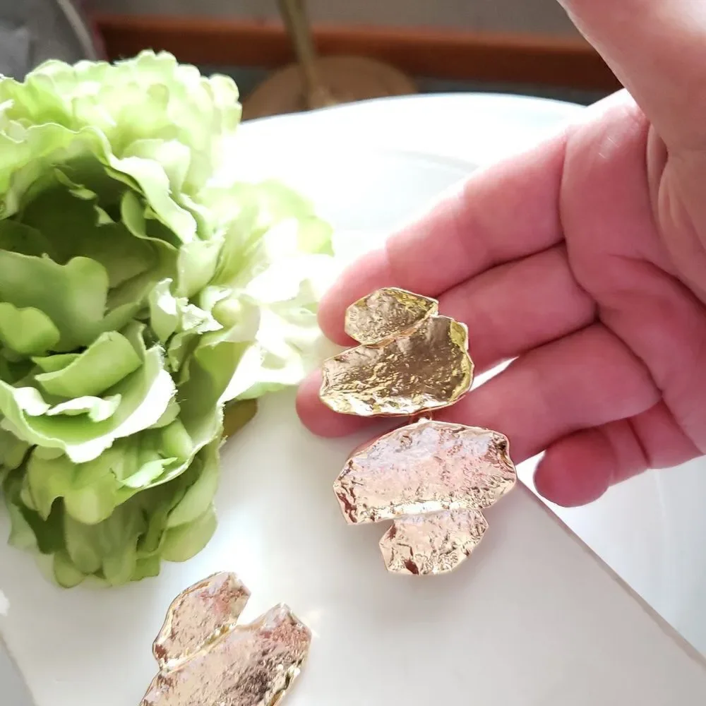 Zara Textured Golden Earrings